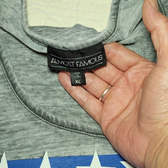 Almost Famous Womens Sz XL Gray Tank Top American Flag Lace Trim Southwestern - Picture 3 of 6